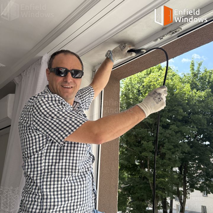 заміна ущільнювача в вікнах у Львові