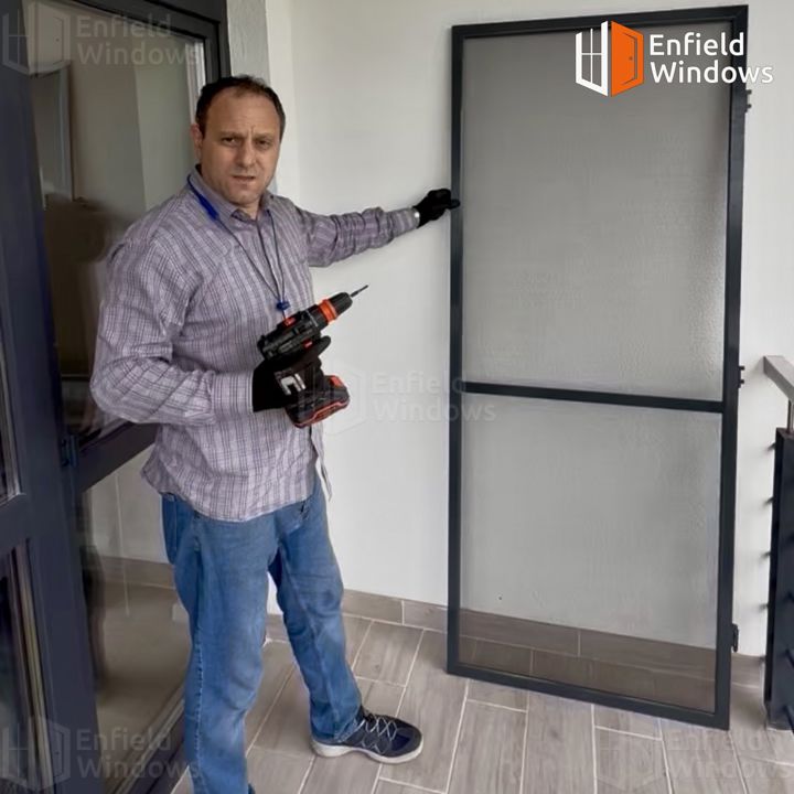 дверна москітна сітка на петлях
